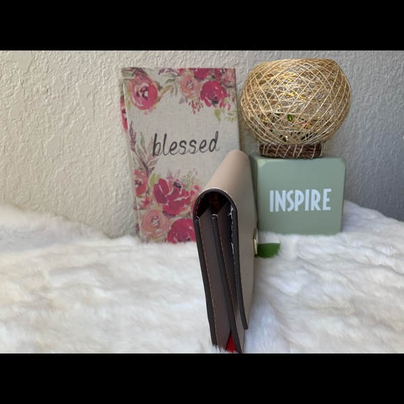 KS wallet - Picture 3 of 14